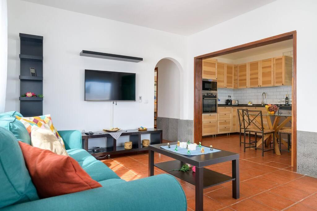 Hermosa Casa Vacacional, Muy Cerca A La Playa. Guatiza Bagian luar foto