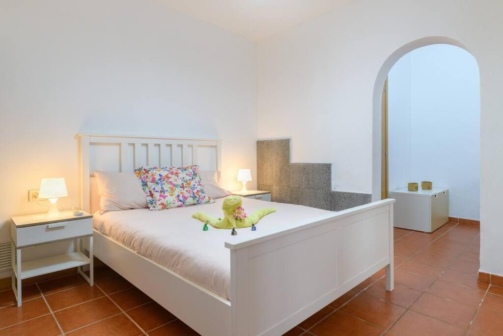 Hermosa Casa Vacacional, Muy Cerca A La Playa. Guatiza Bagian luar foto